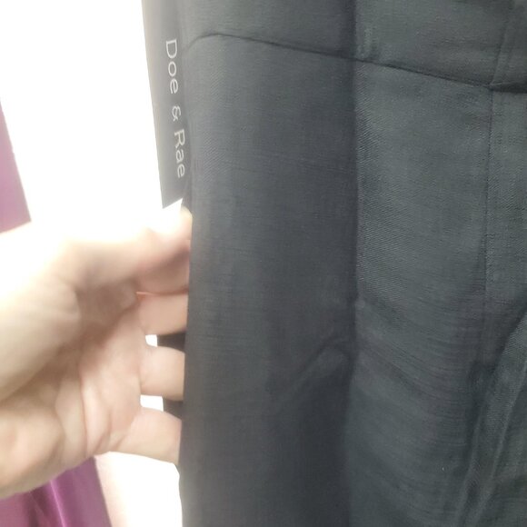 NWT -Medium Doe & Rae Linen Blend Black with Unfinished Edge Jumpsuit - Picture 7 of 11